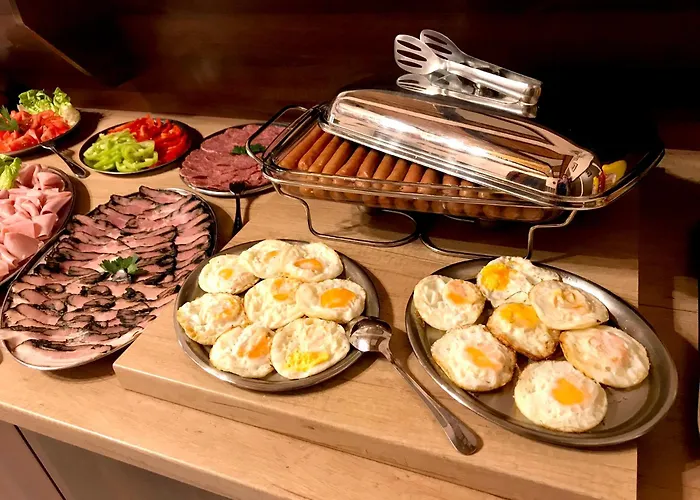 Πανσιόν Dalmo 3*